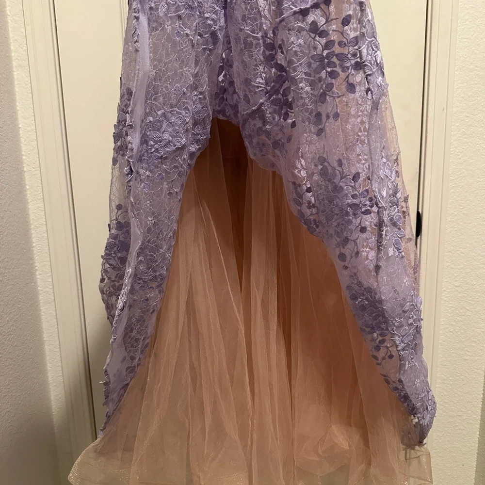 Bronx and Banco Megan Sleeveless V-Neck Lace Gown Lavender Size US 8 - Picture 11 of 16